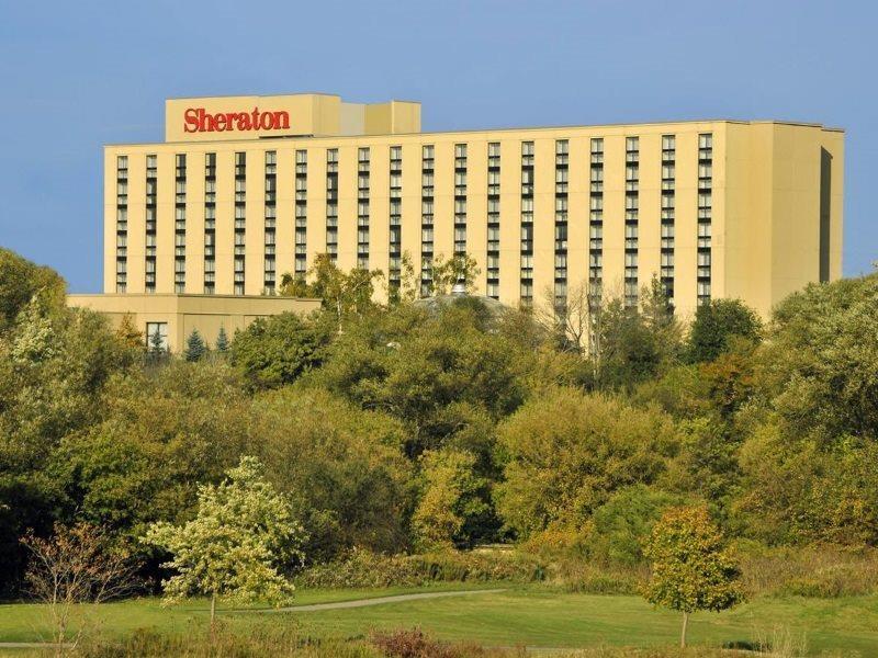 Sheraton Toronto Airport Hotel & Conference Centre Buitenkant foto
