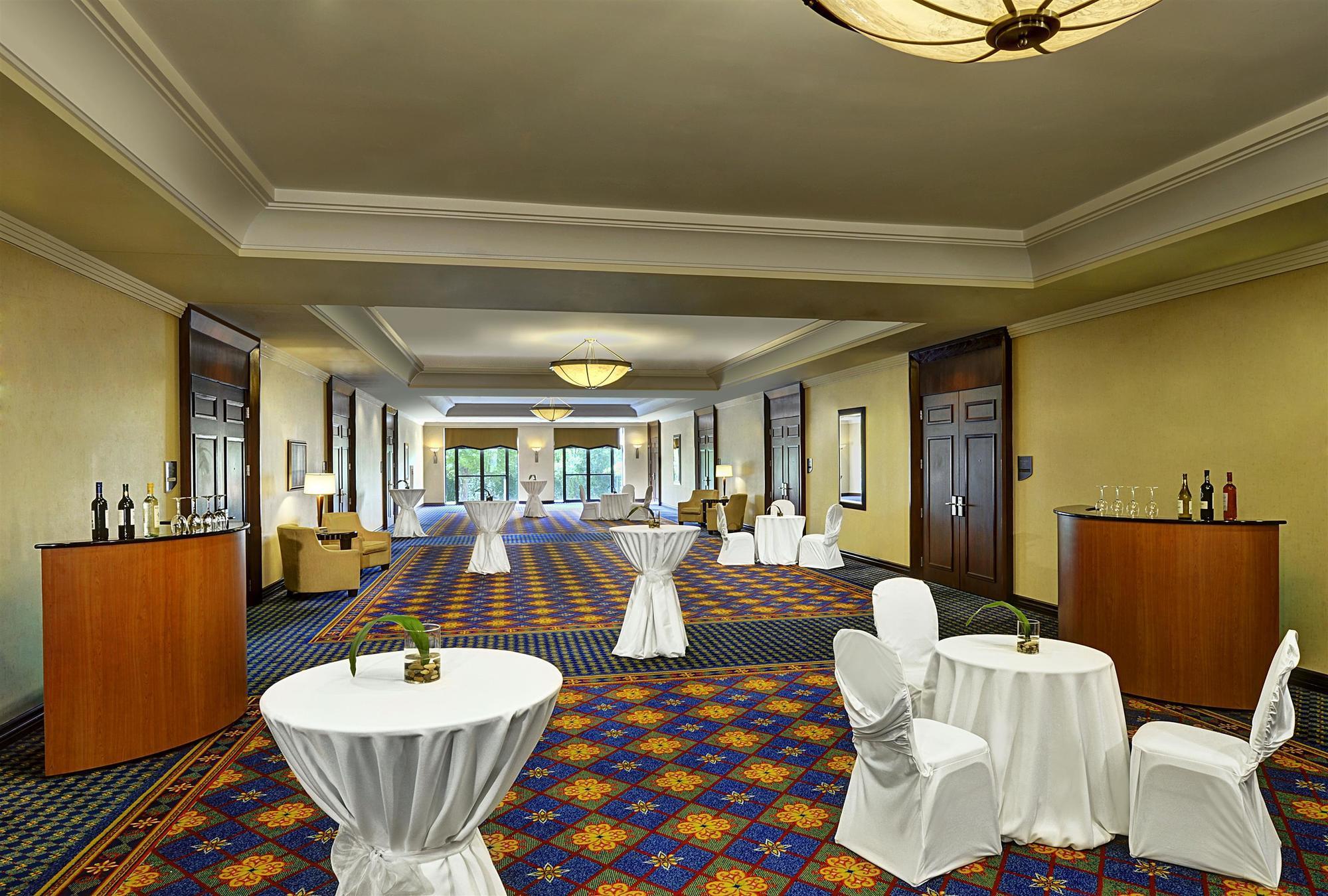 Sheraton Toronto Airport Hotel & Conference Centre Buitenkant foto