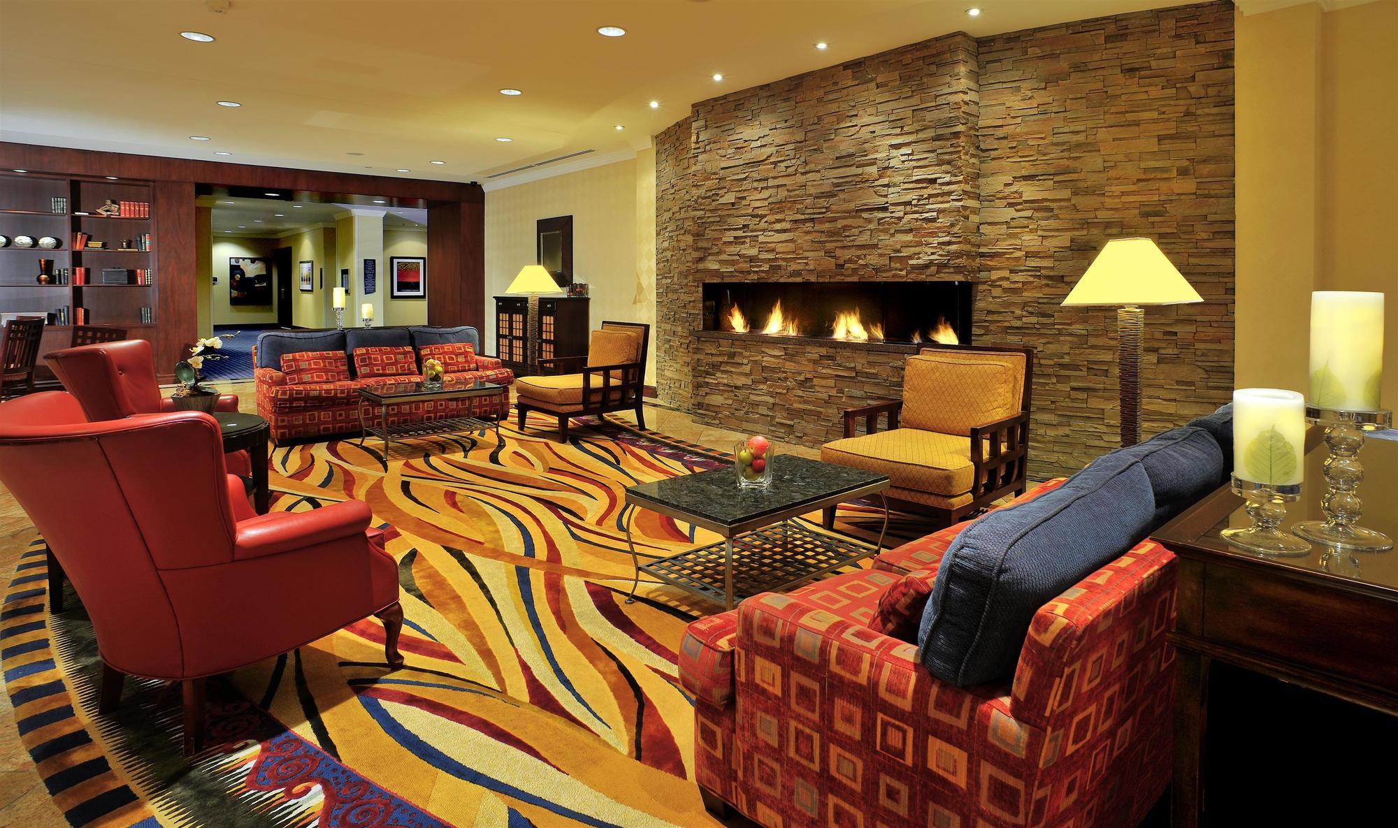 Sheraton Toronto Airport Hotel & Conference Centre Buitenkant foto